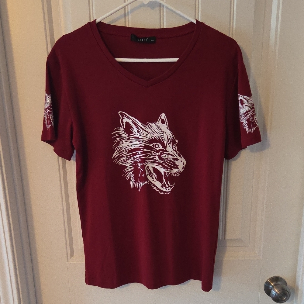 Dark Red Wolf Shirt - Picture 3 of 7